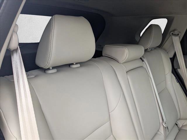 Used 2024 Nissan Rogue SL w/ SL Premium Package image 19