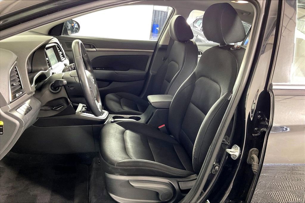 Used 2018 Hyundai Elantra Value Edition image 35