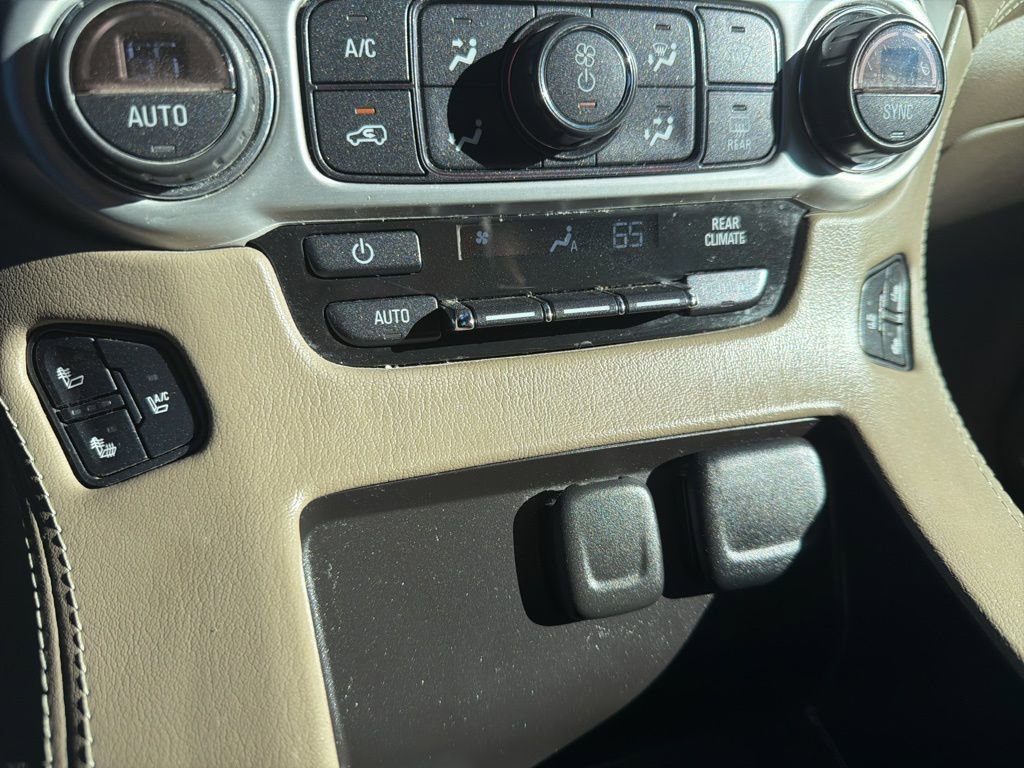 Used 2015 GMC Yukon SLT image 35