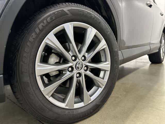 Used 2017 Toyota RAV4 Limited w/ Advanced Technology Package FWD image 28