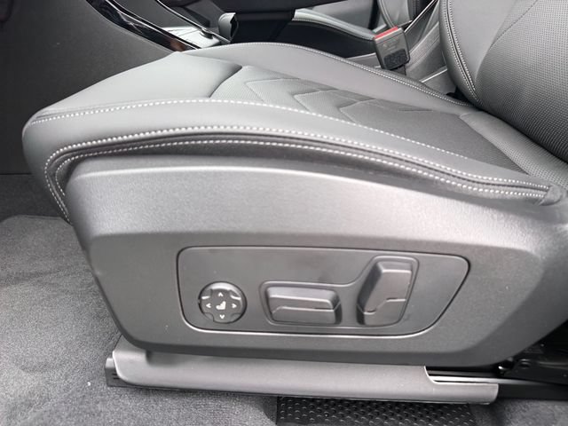 New 2026 BMW X2 xDrive28i w/ Technology Package AWD/4WD image 23