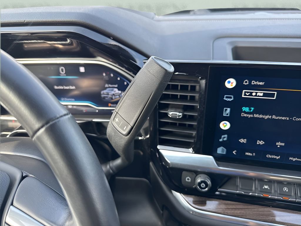 Used 2022 Chevrolet Silverado 1500 LT w/ Protection Package image 16