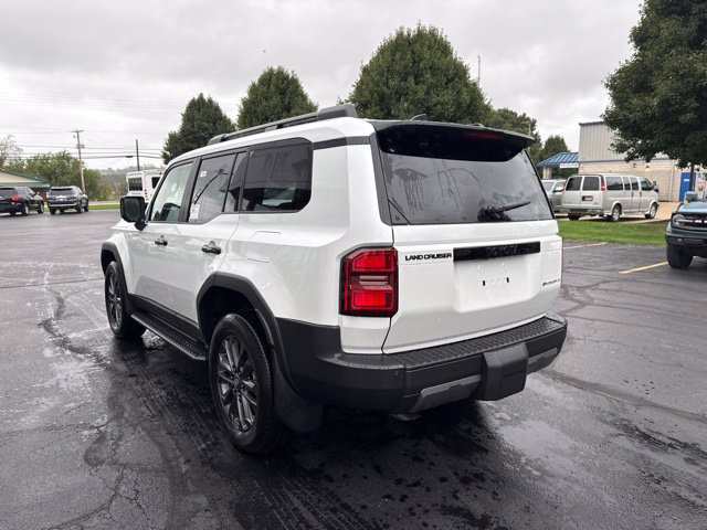 New 2027 Toyota Land Cruiser AWD/4WD image 5