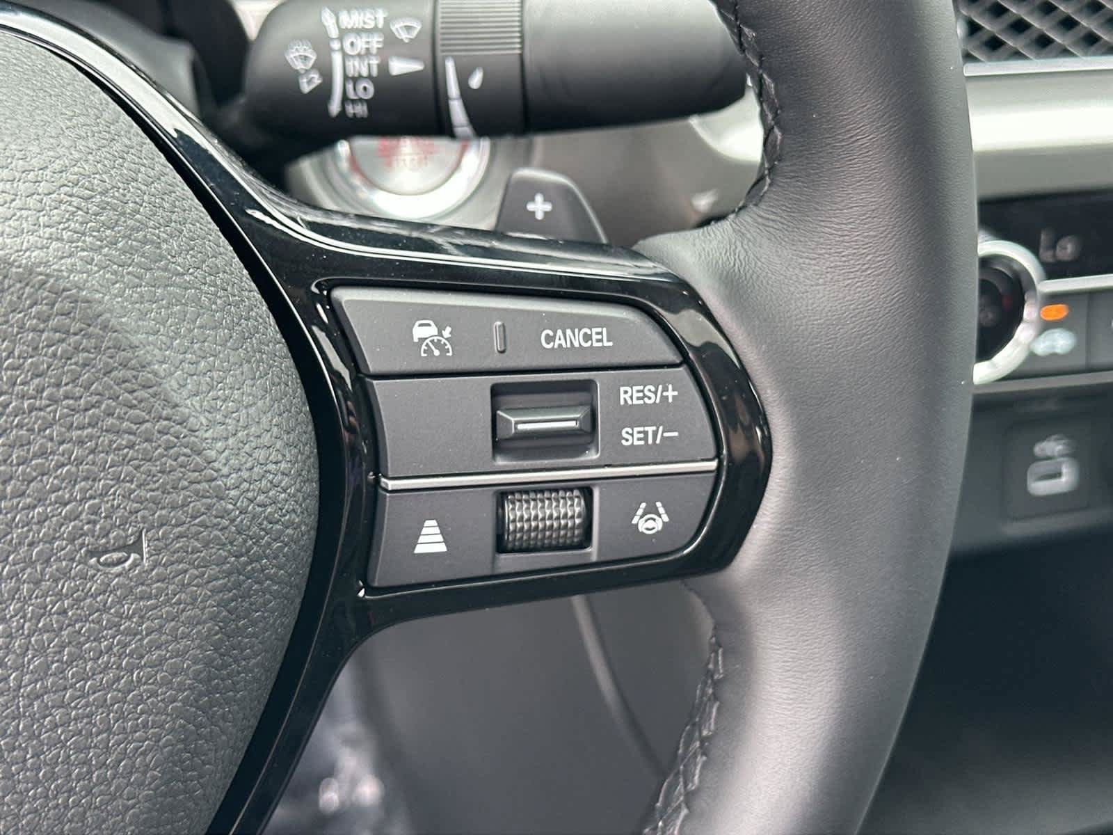 New 2025 Acura Integra FWD image 32