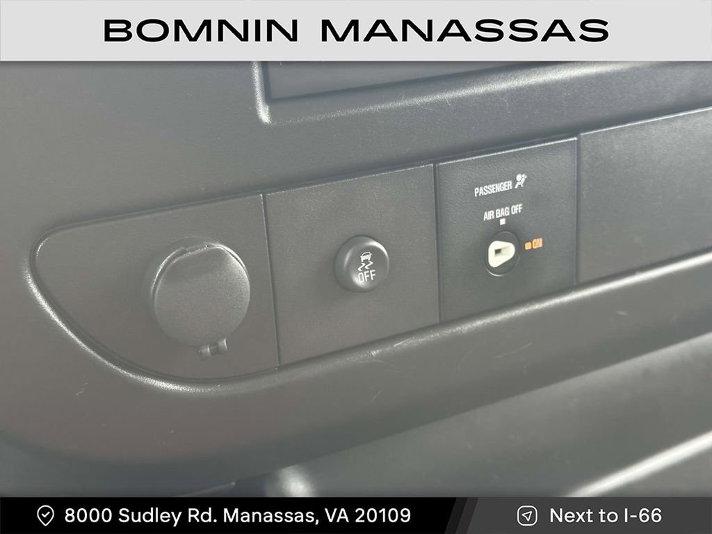 Used 2023 Chevrolet Express 2500 Work Van w/ Driver Convenience Package image 19