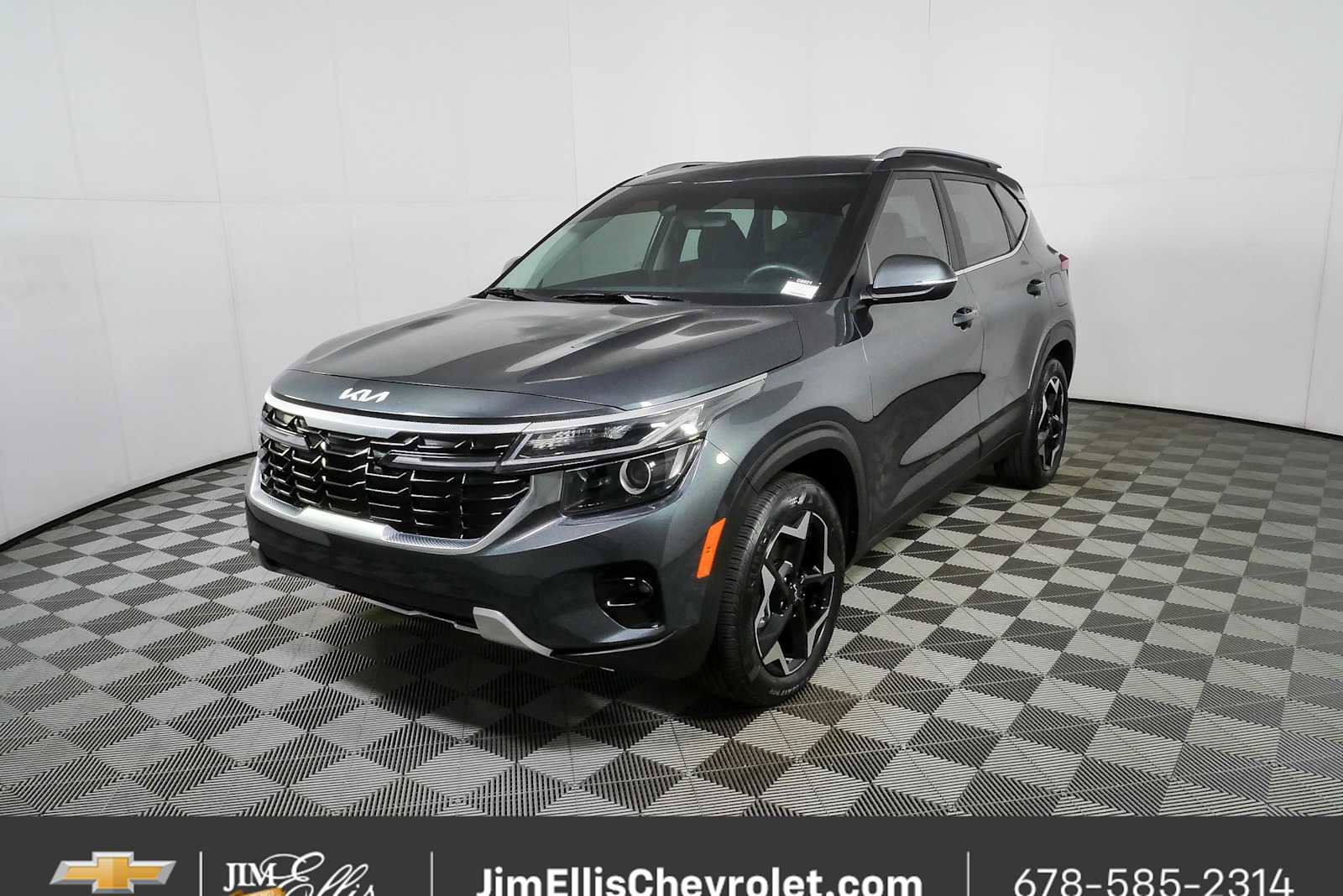 Used 2025 Kia Seltos EX FWD image 25