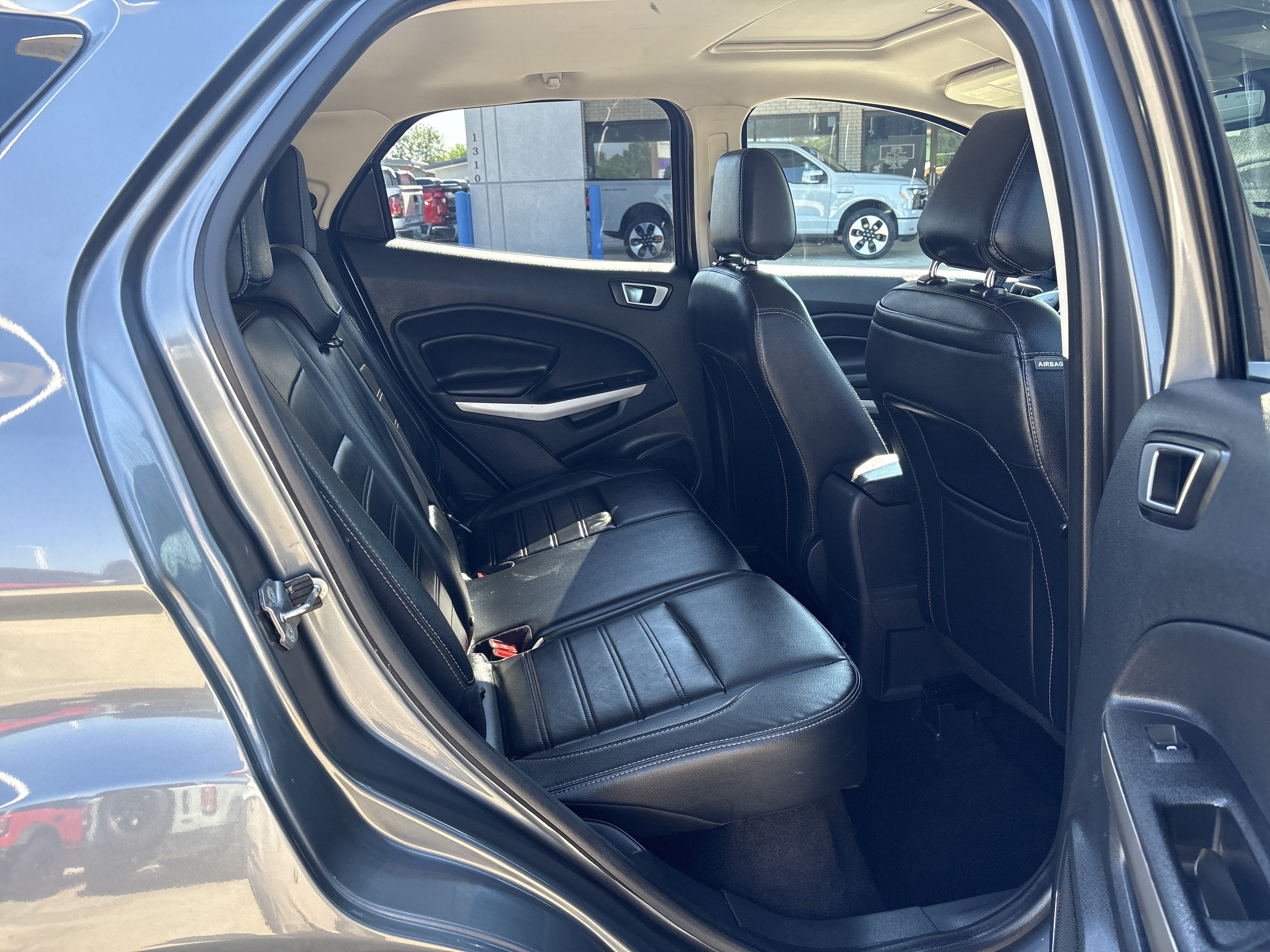 Used 2020 Ford EcoSport Titanium w/ Interior Protection Package FWD image 7