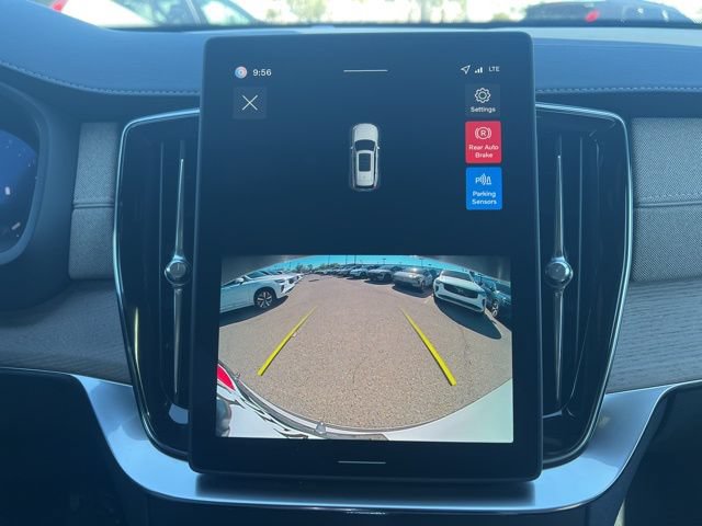 New 2026 Volvo XC90 B6 Core w/ Protection Package AWD/4WD image 15