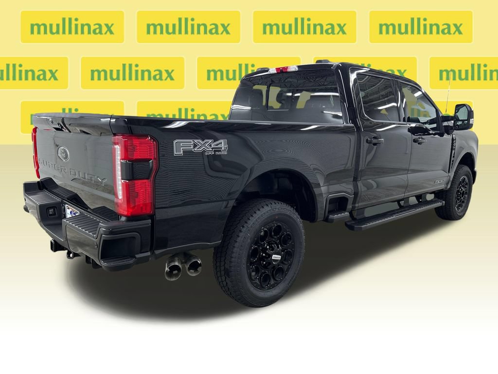 New 2026 Ford F250 Lariat w/ Black Appearance Package AWD/4WD image 3