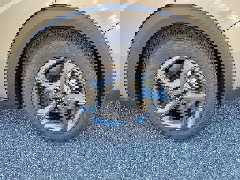 New 2026 Kia K4 LXS image 36