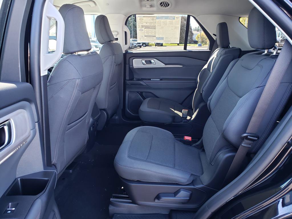 New 2026 Ford Explorer Active image 12