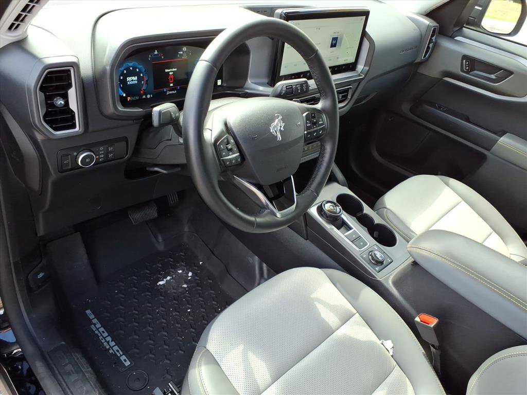 Used 2025 Ford Bronco Sport Badlands w/ Sasquatch Badlands Package image 3