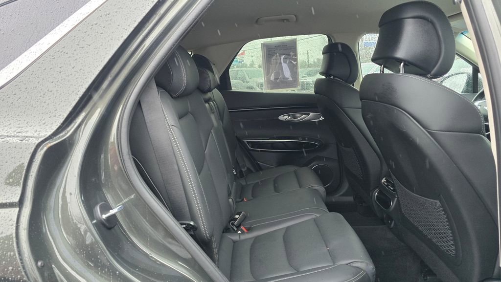 Used 2025 Genesis GV70 2.5T image 47