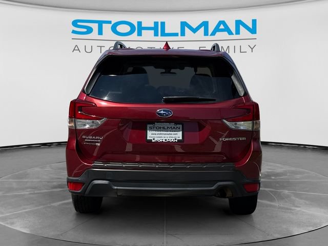 Used 2019 Subaru Forester Premium AWD/4WD image 6