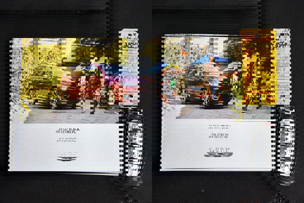 Certified 2019 Chrysler Pacifica Touring Plus image 21