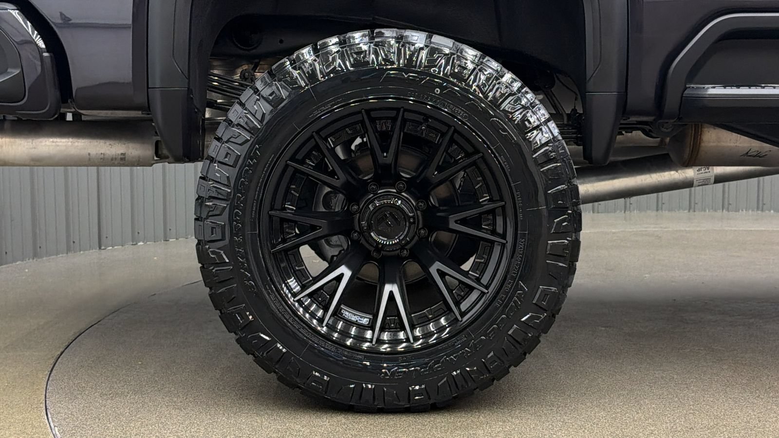 Used 2026 GMC Sierra 2500 AT4 w/ AT4 Premium Plus Package AWD/4WD image 11