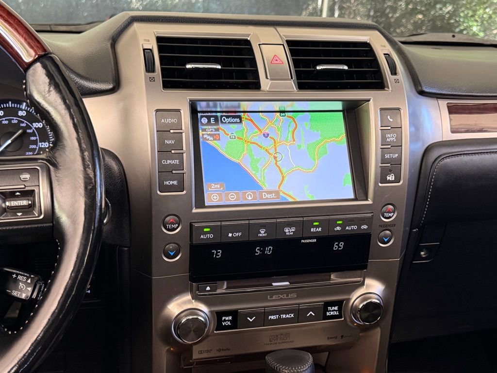 Used 2017 Lexus GX 460 Luxury AWD/4WD image 16