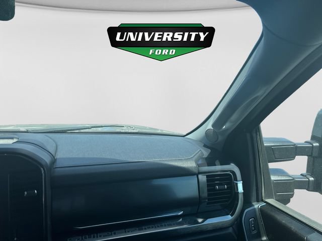 Used 2023 Ford F250 Lariat w/ Sport Appearance Package AWD/4WD image 35