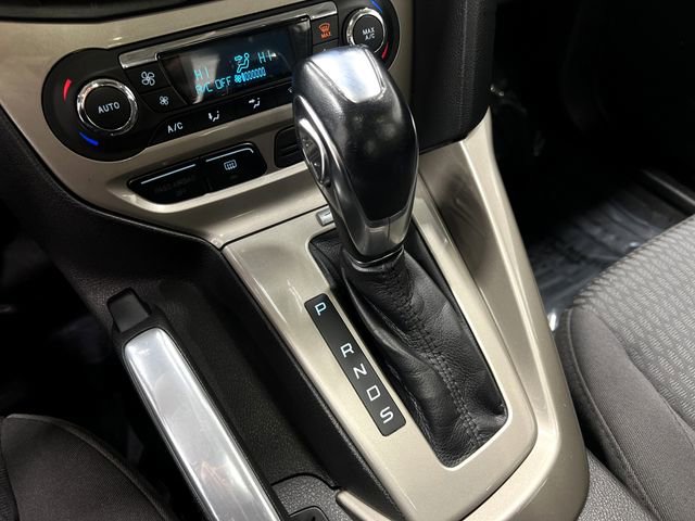 Used 2012 Ford Focus SEL image 26