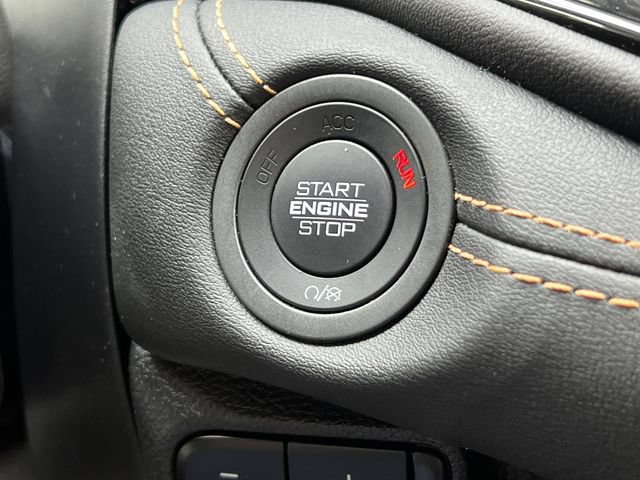 Used 2025 Dodge Durango R/T AWD/4WD image 39