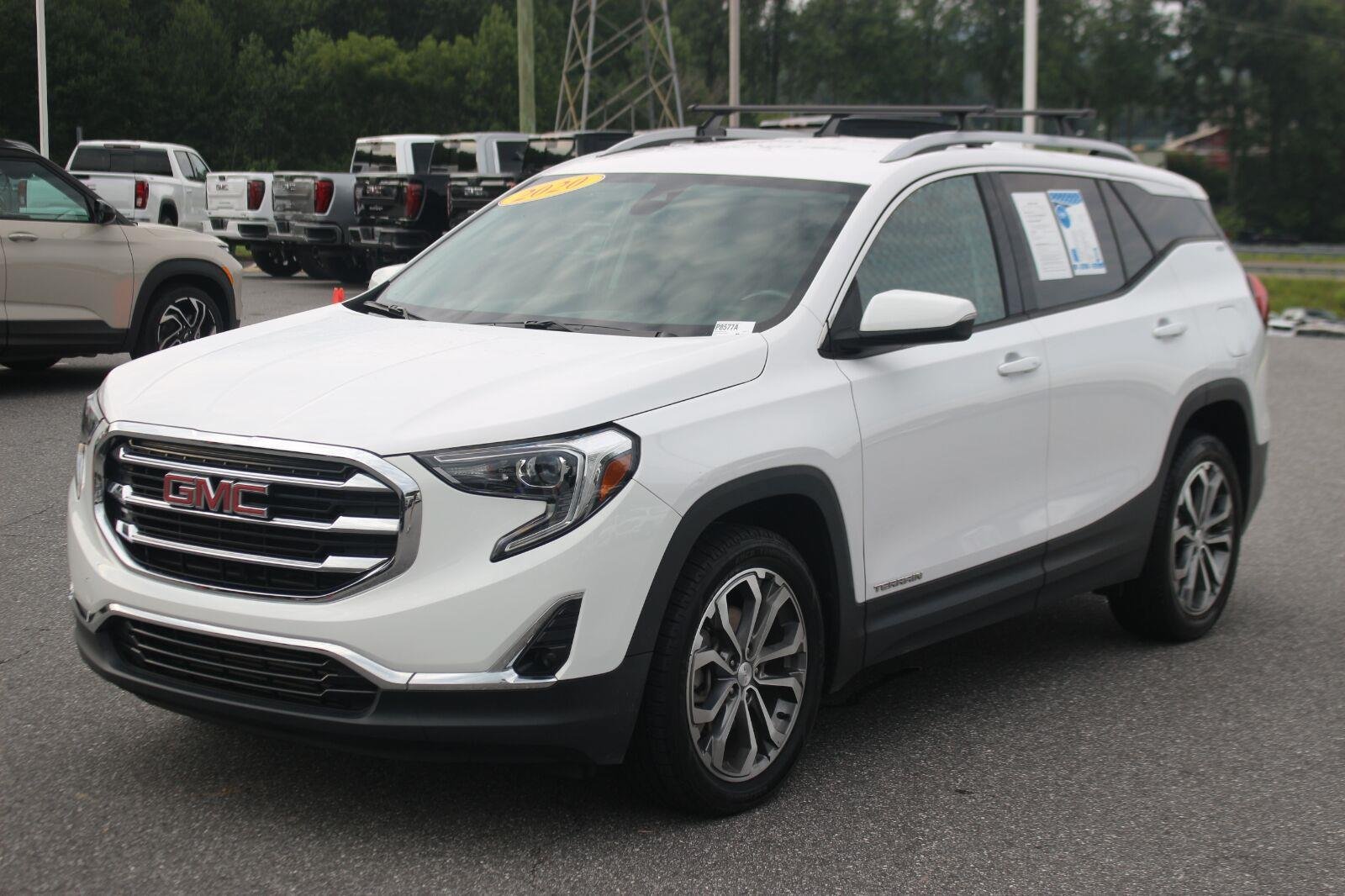 Used 2020 GMC Terrain SLT w/ Preferred Package AWD/4WD image 3