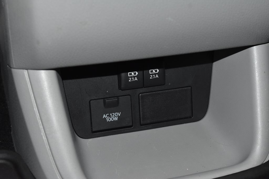 Used 2019 Toyota Highlander Limited Platinum AWD/4WD image 25