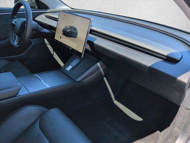 Used 2024 Tesla Model 3 Performance AWD/4WD image 30