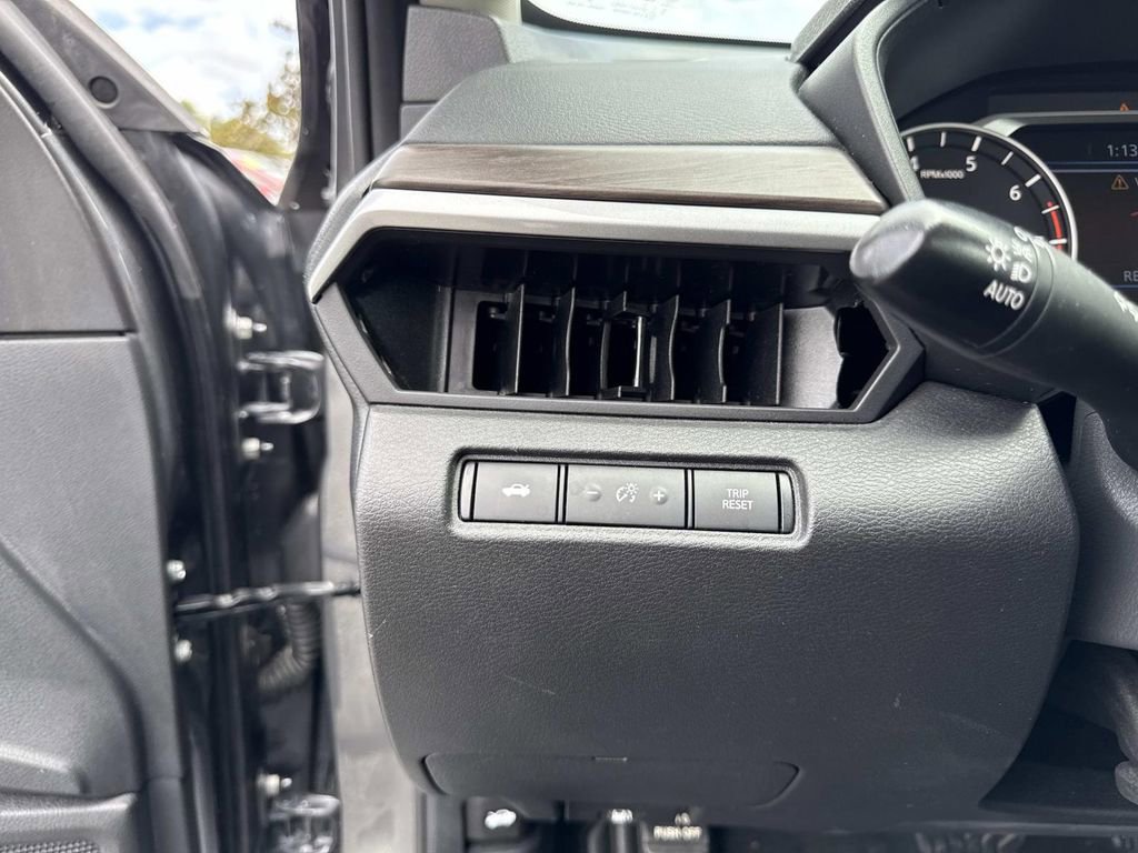 Certified 2024 Nissan Altima 2.5 SV image 33