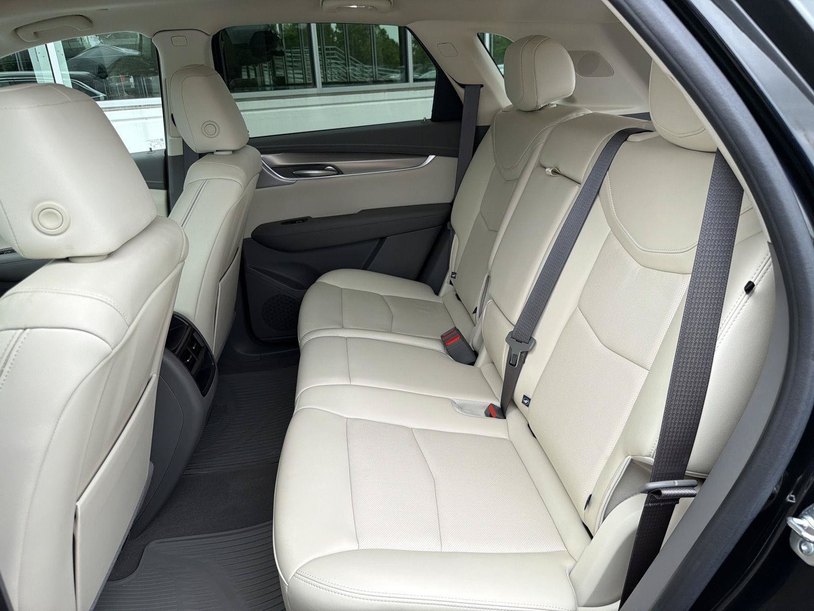 Used 2024 Cadillac XT5 Premium Luxury AWD/4WD image 43