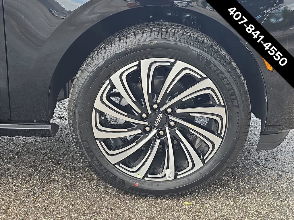 New 2026 Lincoln Navigator Black Label AWD/4WD image 3