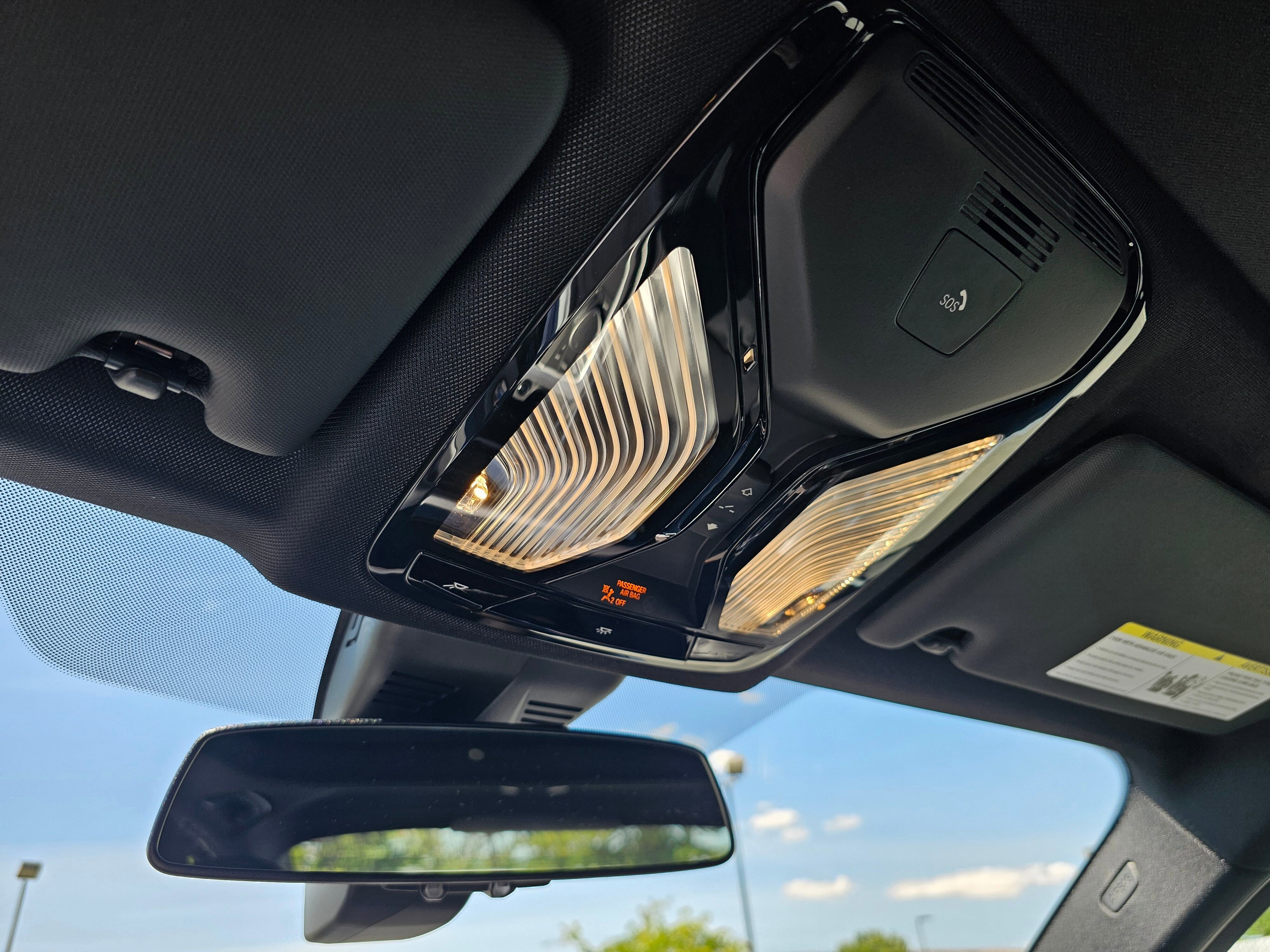 New 2025 BMW 330i xDrive Sedan w/ Premium Package image 26