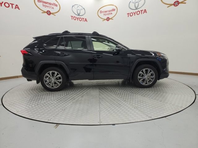 Certified 2025 Toyota RAV4 XLE Premium AWD/4WD image 3