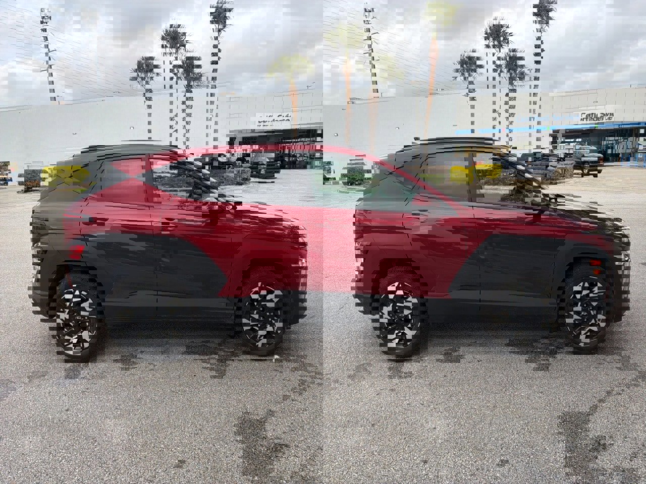 Used 2025 Hyundai Kona SEL image 6