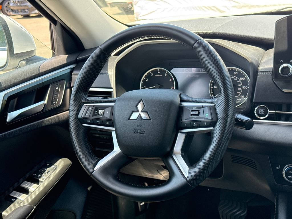 Used 2022 Mitsubishi Outlander SEL FWD image 20