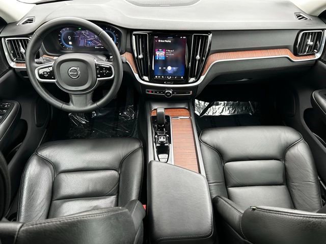 Used 2023 Volvo S60 B5 Plus w/ Climate Package image 21
