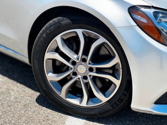 Used 2017 Mercedes-Benz C 300 Sedan image 2
