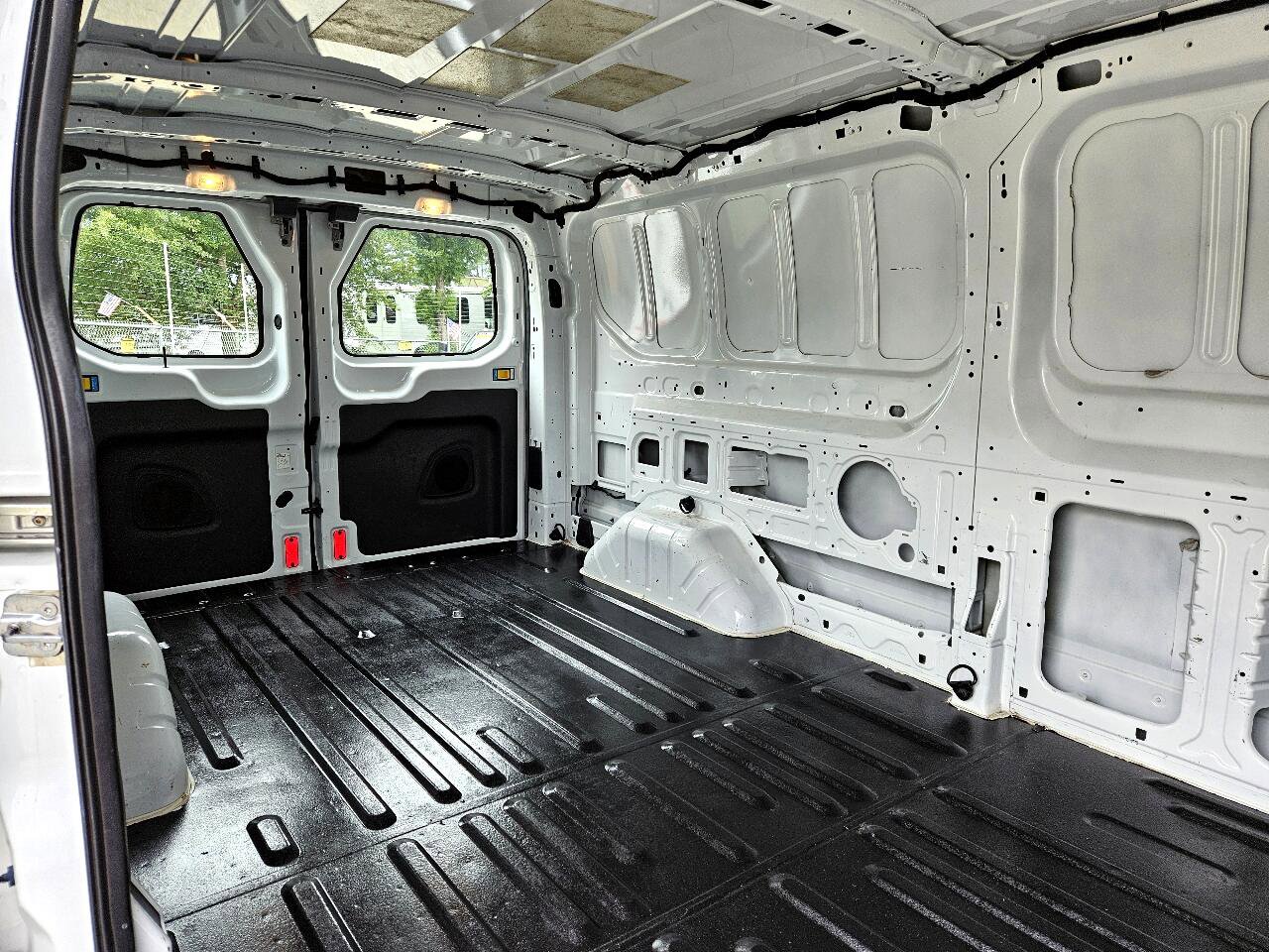 Used 2016 Ford Transit 350 148 Low Roof image 22