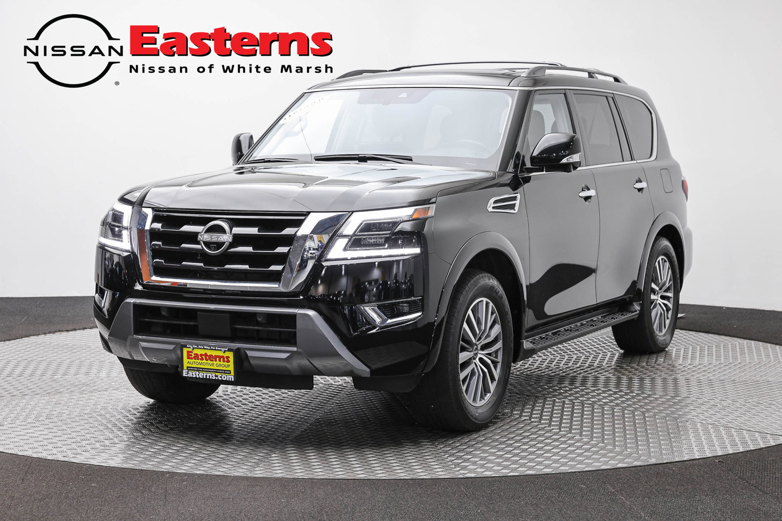 Used 2023 Nissan Armada SL w/ Captain's Chairs Package