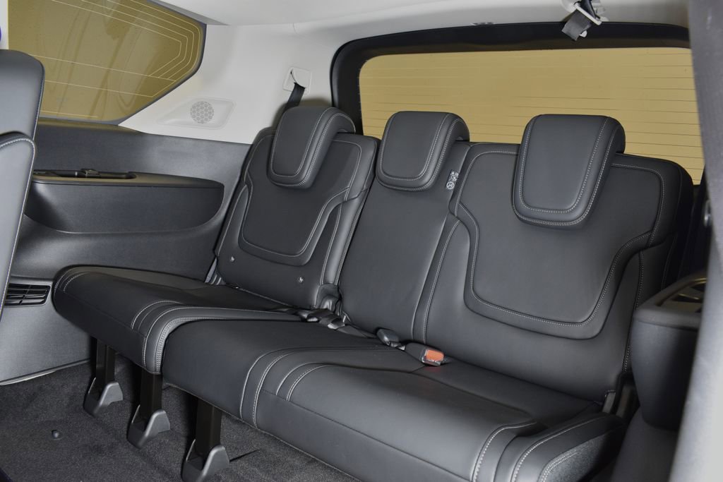 New 2026 INFINITI QX80 Pure w/ Cargo Package image 31