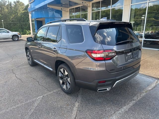 New 2026 Honda Pilot Touring image 4