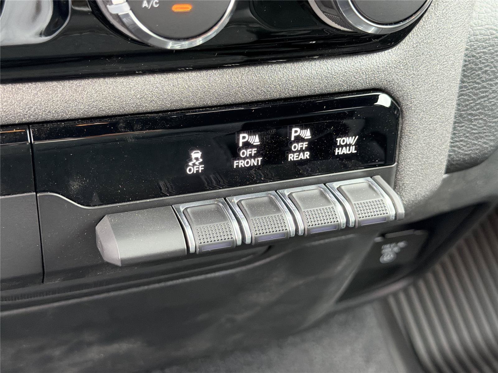 New 2026 RAM 1500 Warlock AWD/4WD image 29