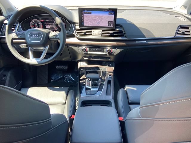 Used 2025 Audi Q5 2.0T Premium Plus AWD/4WD image 13