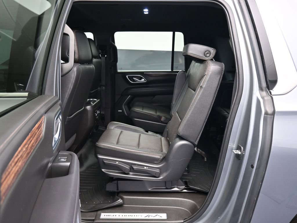Used 2021 Chevrolet Suburban High Country image 41