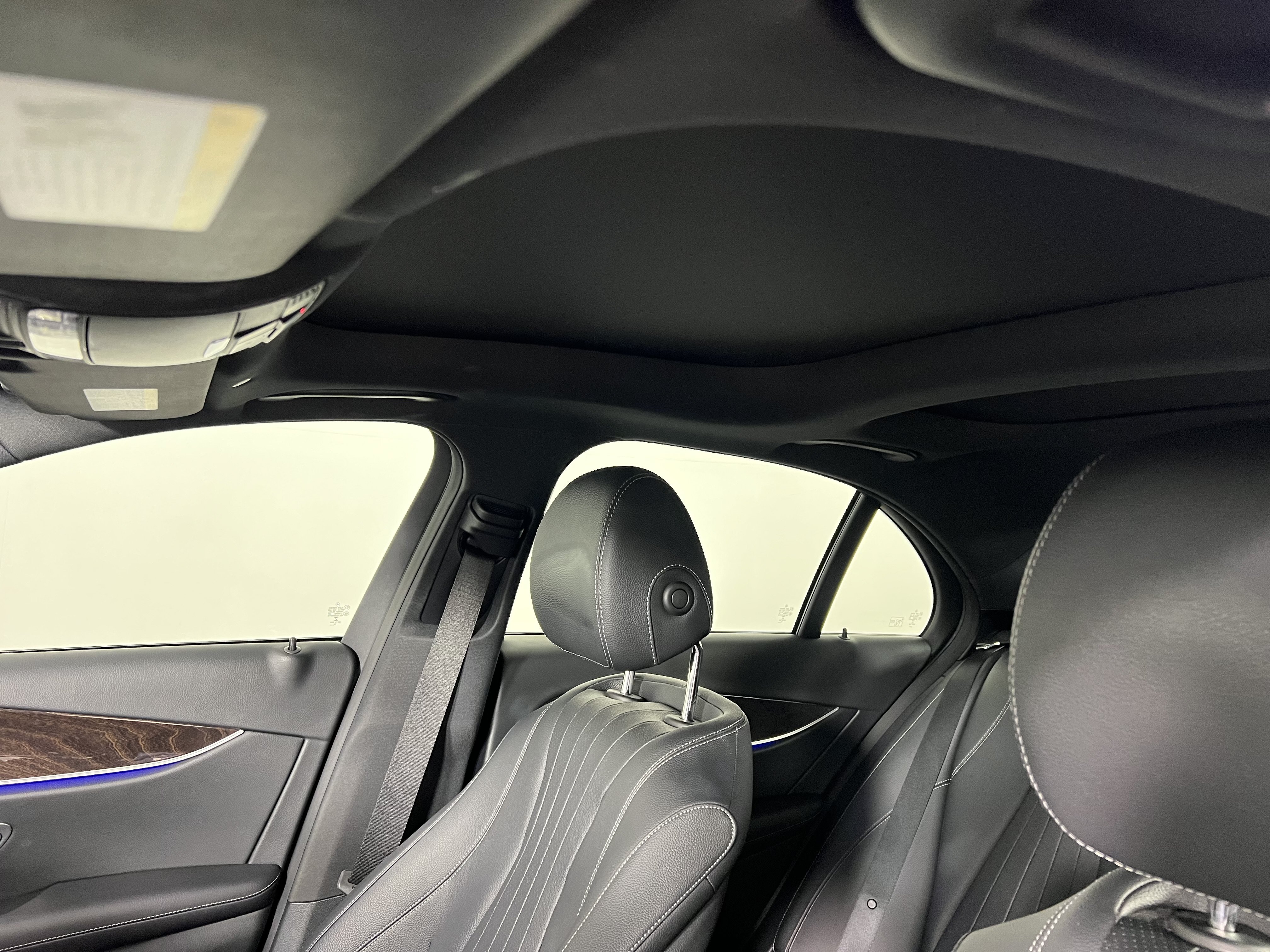 Certified 2019 Mercedes-Benz E 300 4MATIC image 19