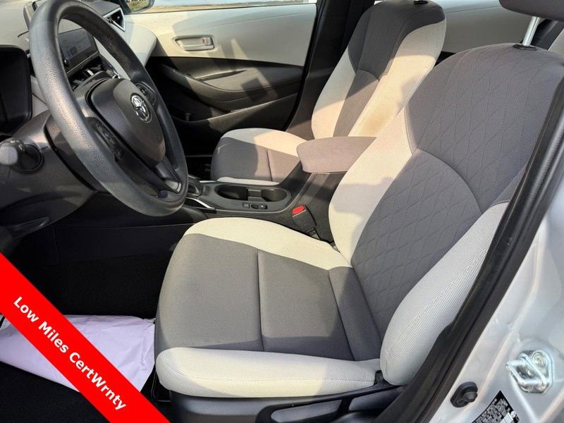 Used 2023 Toyota Corolla LE image 16