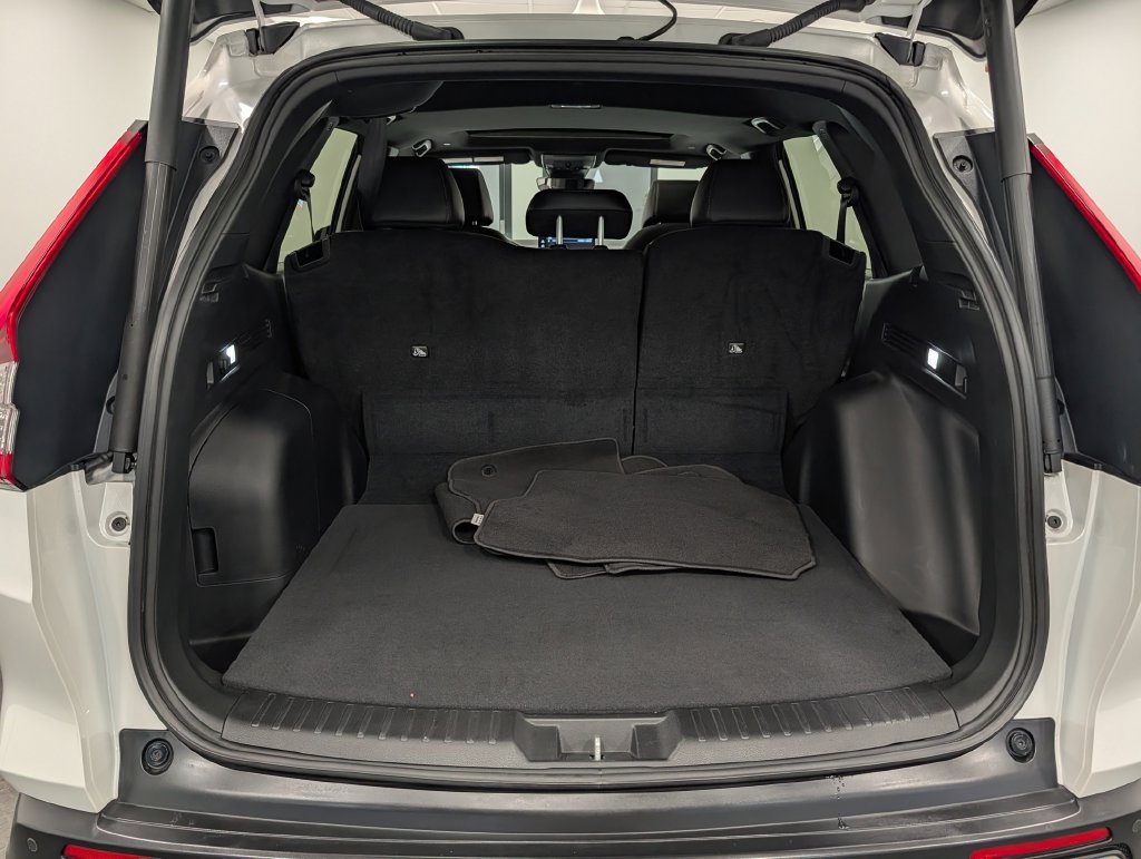 Used 2025 Honda CR-V Sport-L image 29