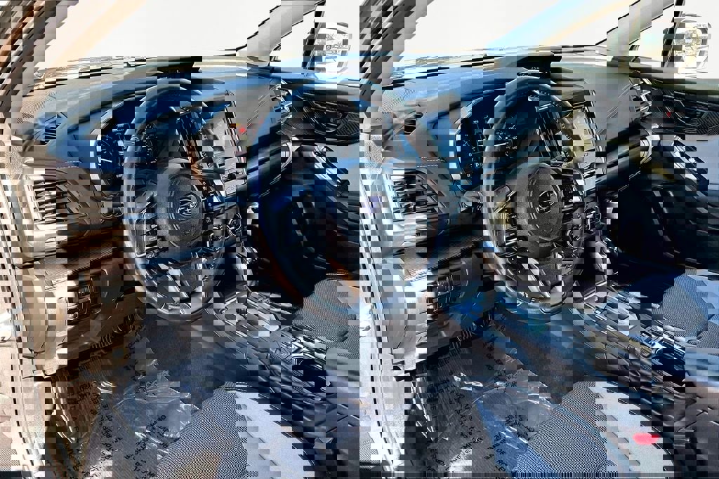 Used 2023 Subaru Crosstrek 2.0i Premium image 14