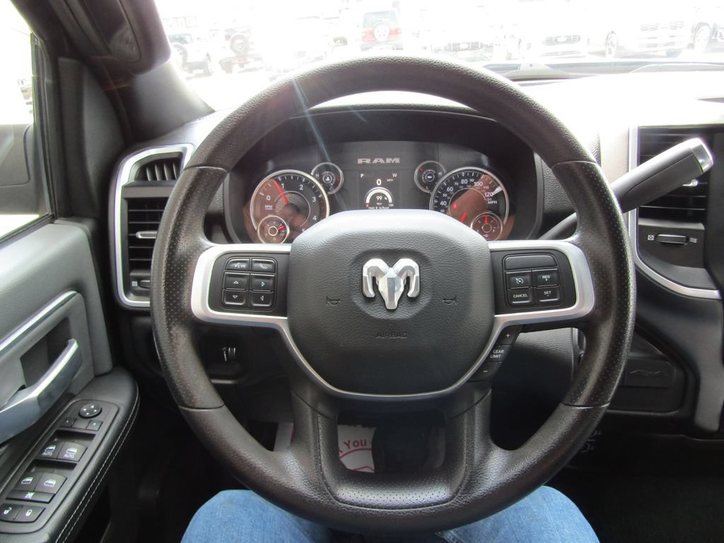 Used 2022 RAM 2500 Big Horn AWD/4WD image 20