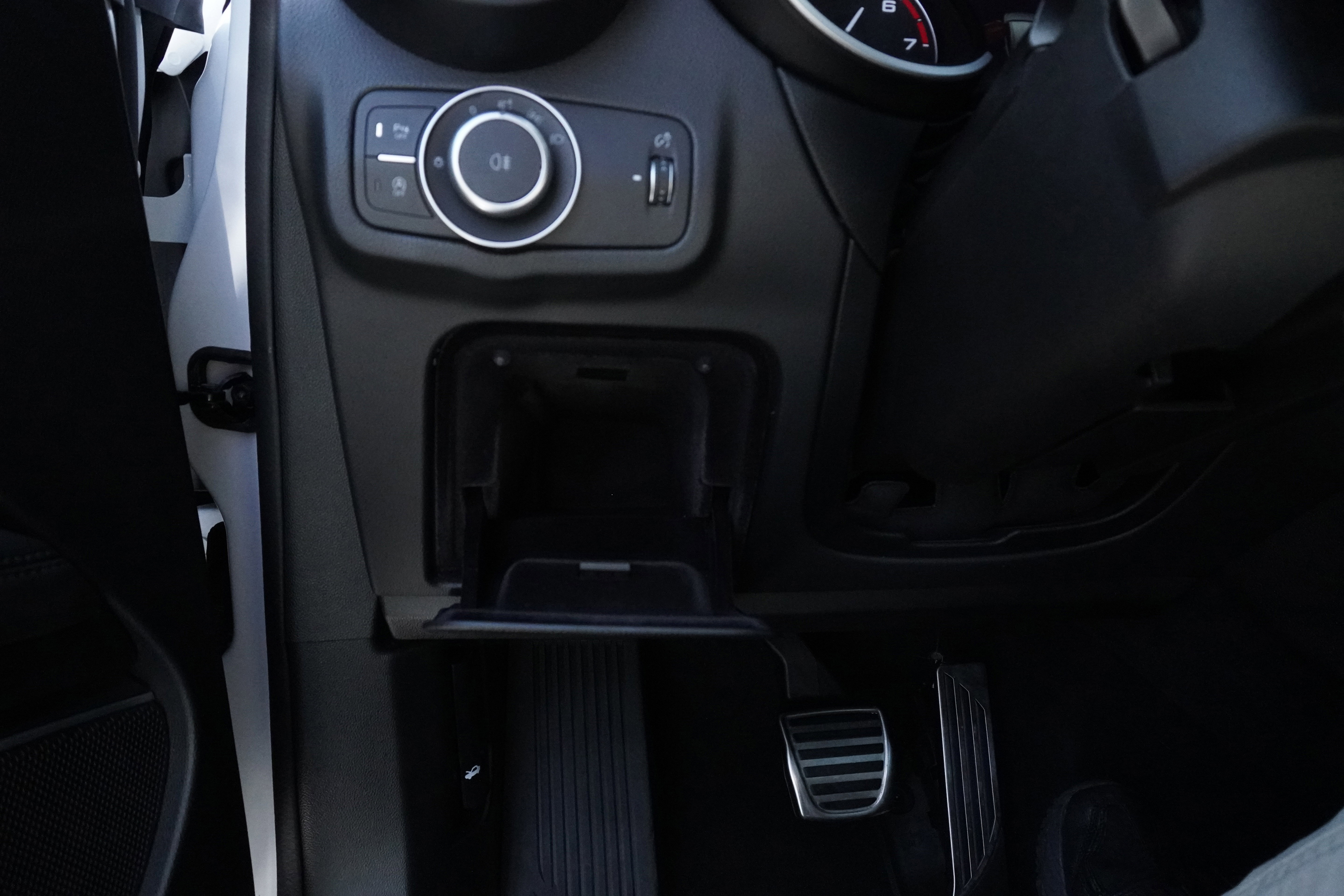 Used 2023 Alfa Romeo Stelvio Veloce image 18