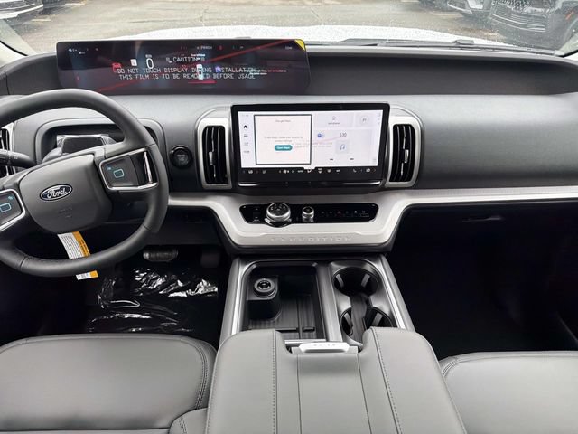 New 2026 Ford Expedition Active RWD image 16